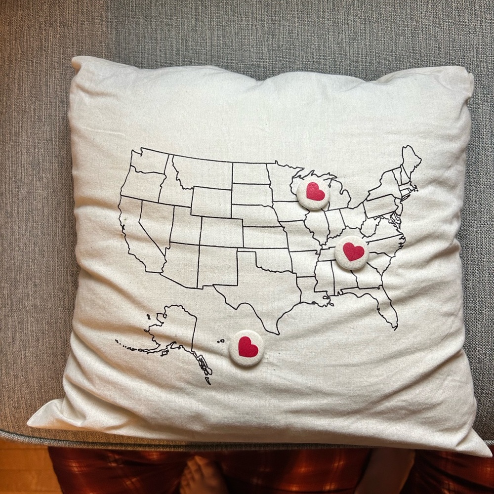 USA Map Pillow with Removable Red Heart Accent Pins